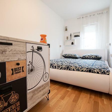Apartment Emili Opatija Exteriör bild