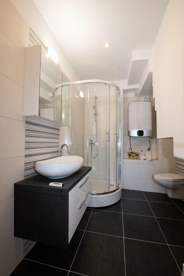 Apartment Emili Opatija Exteriör bild